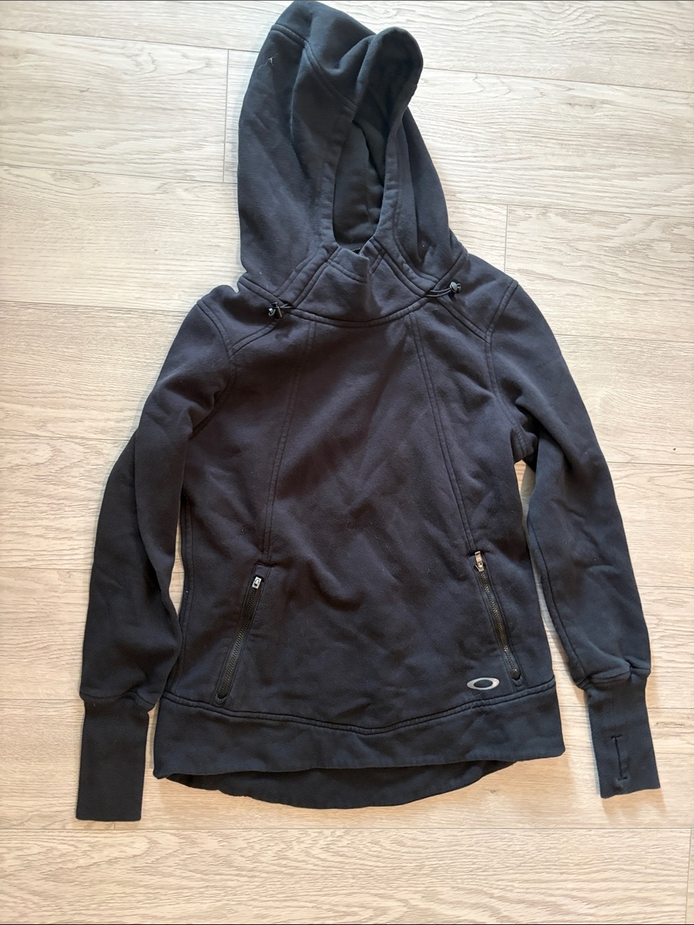 Oakley Black Women's Hooded Pullover Sweatshirt with Zip Pockets